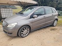 Usata Mercedes B180 2005 Grigio Monovolume
