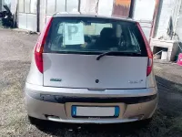 Usata Fiat Punto Feel 60 CV (44 kW) 2003 Argento Utilitaria