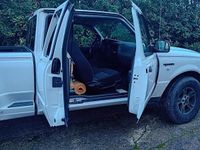 Usata Ford Ranger 143 CV (105 kW) 2012 Bianco Pick-up