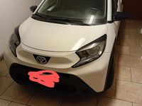 Usata Toyota Aygo X 72 CV (52 kW) 2023 Bianco SUV