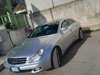 Usata Mercedes CLS320 224 CV (164 kW) 2006 Grigio Berlina