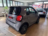 Usata Smart ForTwo Coupé 41 kW (56 CV) 2022 Grigio Utilitaria