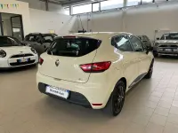 Usata Renault Clio Zen 75 CV (55 kW) 2017 Beige Utilitaria