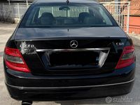 Usata Mercedes C220 Avantgarde 170 CV (125 kW) 2009 Nero Berlina