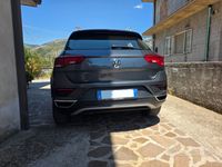 Usata VW T-Roc 116 CV (85 kW) 2019 Grigio SUV