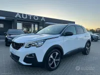 Usata Peugeot 3008 Allure 131 CV (96 kW) 2019 Bianco SUV