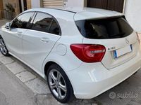 Usata Mercedes A180 109 CV (80 kW) 2015 Bianco Utilitaria