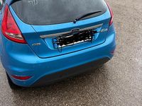 Usata Ford Fiesta 68 CV (50 kW) 2009 Blu Utilitaria