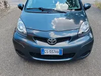 Usata Toyota Aygo 68 CV (50 kW) 2012 Bluazzurro Utilitaria