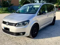 Usata VW Touran 150 CV (110 kW) 2011 Grigio Monovolume
