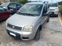 Usado Fiat Panda 4x4 Climbing 60 CV (44 kW) 2006 Gris Utilitario