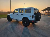 Usata Jeep Wrangler Unlimited Sahara 200 CV (147 kW) 2014 Bianco SUV