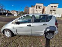 Usata Mercedes A180 109 CV (80 kW) 2006 Grigio Berlina