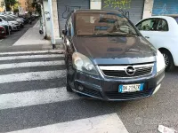Usata Opel Zafira 120 CV (88 kW) 2008 Bluazzurro Monovolume