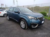 Usata Peugeot 5008 Business-Line 130 CV (95 kW) 2019 Blu SUV