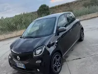 Usata Smart ForFour 2018 Nero Utilitaria