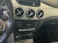 Usata Mercedes B180 109 CV (80 kW) 2017 Bianco Utilitaria