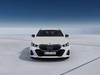 Nuova BMW 530e M Sport 190 CV (139 kW) 2025 Alpin white Station wagon
