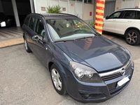 Usata Opel Astra 90 CV (66 kW) 2008 Grigio scuro Station wagon