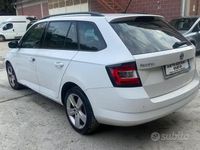 Usata Skoda Fabia Style 105 CV (77 kW) 2016 Bianco Station wagon