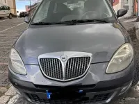 Usata Lancia Ypsilon 69 CV (50 kW) 2004 Grigio Utilitaria