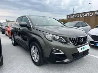 Usata Peugeot 3008 Active 131 CV (96 kW) 2020 Grigio amazonite SUV