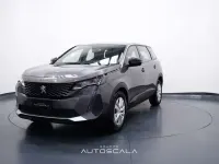 Usata Peugeot 5008 Active 131 CV (96 kW) 2023 Grigio platinum SUV