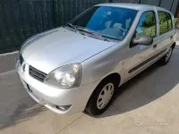 Usata Renault Clio 58 CV (42 kW) 2007 Grigio Utilitaria