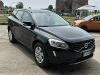 Usata Volvo XC60 136 CV (100 kW) 2017 Nero SUV
