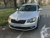 Usata Skoda Superb 170 CV (125 kW) 2014 Grigio Station wagon