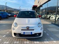 Usata Abarth 500 135 CV (99 kW) 2013 Bianco SUV
