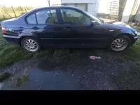 Usata BMW 318 143 CV (105 kW) 2002 Bluazzurro Berlina