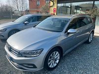 Usata VW Passat Business 122 CV (89 kW) 2021 Argento Station wagon
