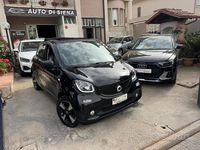 Begagnad Smart ForFour 71 HK (52 kW) 2019 Svart Halvkombi