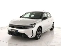 Usata Opel Corsa 101 CV (74 kW) 2025 Kaolin white Utilitaria