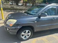 Usata Kia Sportage 140 CV (102 kW) 2009 Grigio SUV