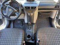 Usata Toyota iQ 68 CV (50 kW) 2009 Bianco Utilitaria