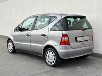 Usata Mercedes A160 Classic 102 CV (75 kW) 1999 Grigio Berlina