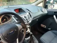 Usado Ford Fiesta 80 HP (58 kW) 2010 Preto Sedan