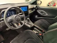 Usata Toyota Yaris 280 CV (205 kW) 2025 Precious metal Utilitaria