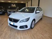 Usata Peugeot 308 Business-Line 99 CV (72 kW) 2019 Bianco Berlina