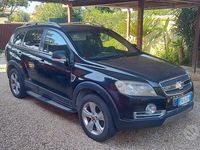 Usata Chevrolet Captiva 150 CV (110 kW) 2009 Nero SUV