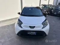 Usata Toyota Aygo X Lounge 72 CV (52 kW) 2023 Bianco SUV