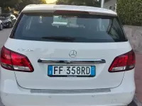 Usata Mercedes B200 156 CV (114 kW) 2016 Bianco Utilitaria