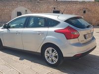 Usata Ford Focus 115 CV (84 kW) 2012 Argento Berlina