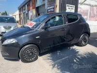 Usata Lancia Ypsilon 69 CV (50 kW) 2014 Nero Utilitaria