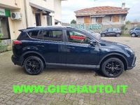 Usata Toyota RAV4 Hybrid 194 CV (142 kW) 2018 Blu perlato SUV