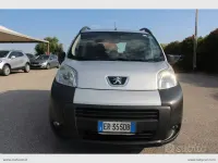 Usata Peugeot Bipper Outdoor 73 CV (53 kW) 2013 Grigio Monovolume