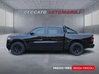 Usata RAM 1500 394 CV (289 kW) 2021 Nero Pick-up