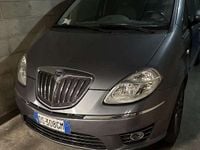 Usata Lancia Musa 95 CV (69 kW) 2009 Argento Monovolume